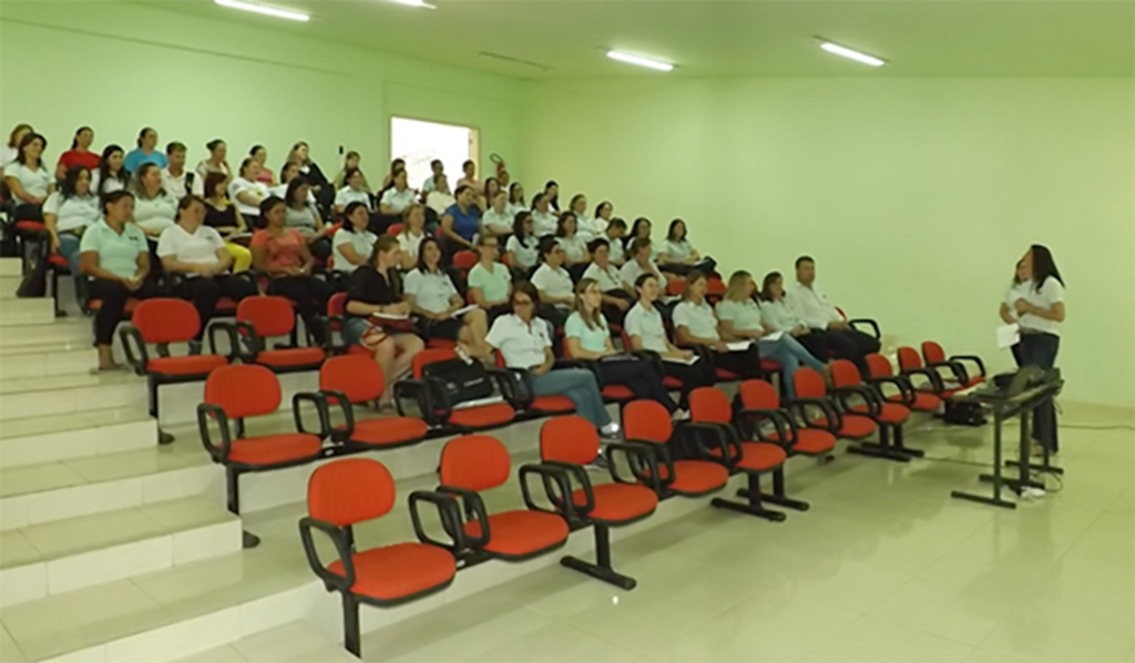 Educação de Abdon Batista reinicia projeto de Formação Continuada