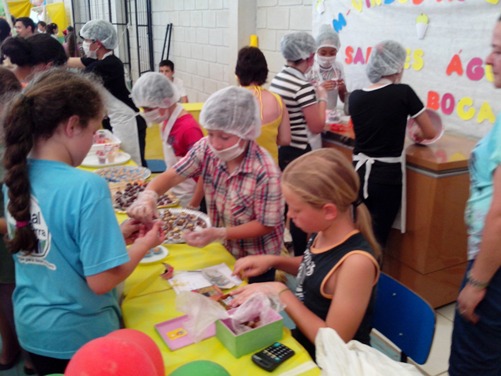 Escolas Municipais de Pinhal da Serra realizaram a 1ª Feira do Jovem Empreendedor