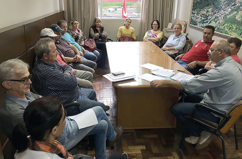 Reunião termina sem acordo