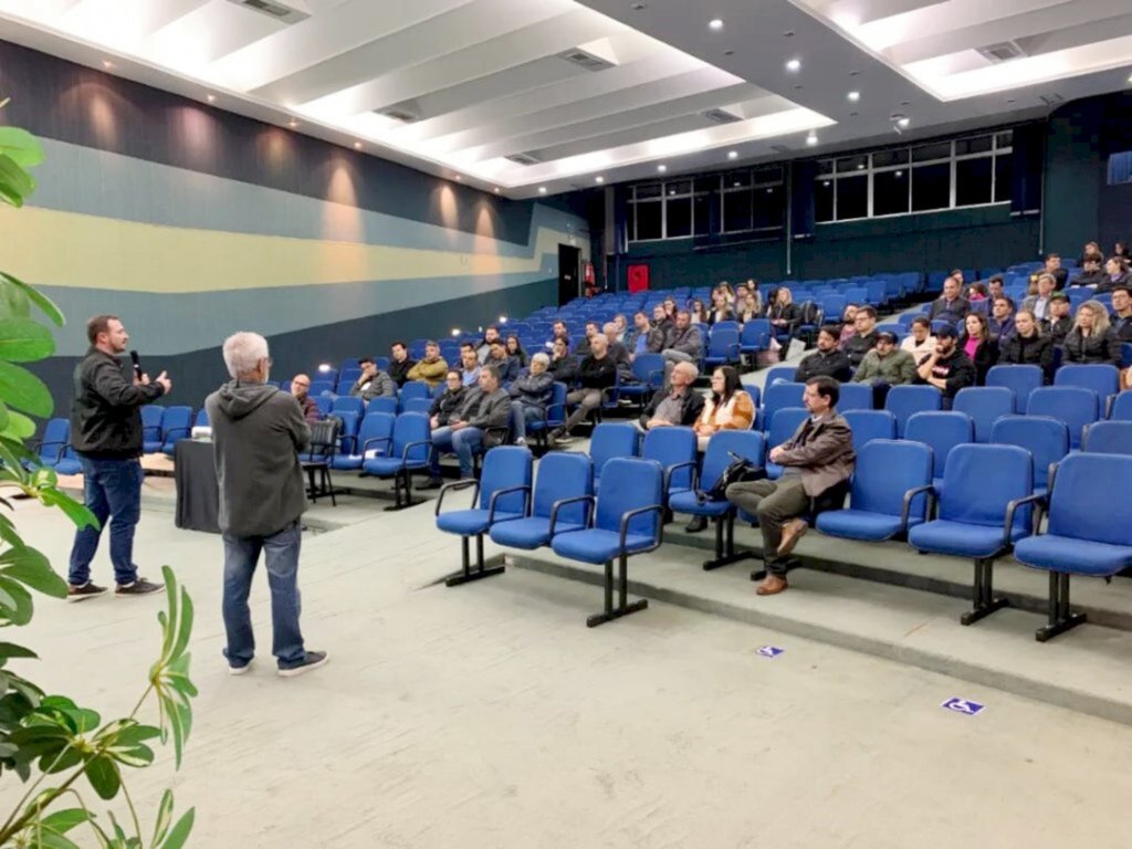 Capinzal participa do evento 'Projeto Caminho Rio do Peixe' que encantou engenheiros e arquitetos da região