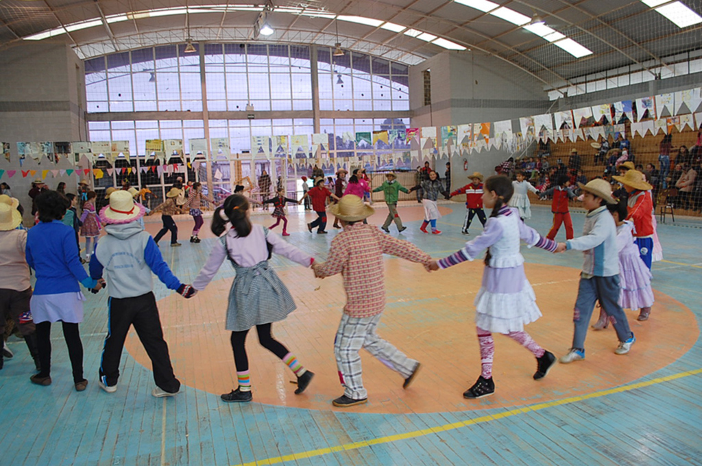 Escola Tadeu Silveira realizou uma grandiosa Festa de São João