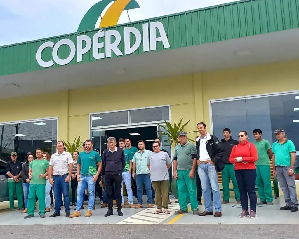 Capinzal também comemora aniversário da Copérdia