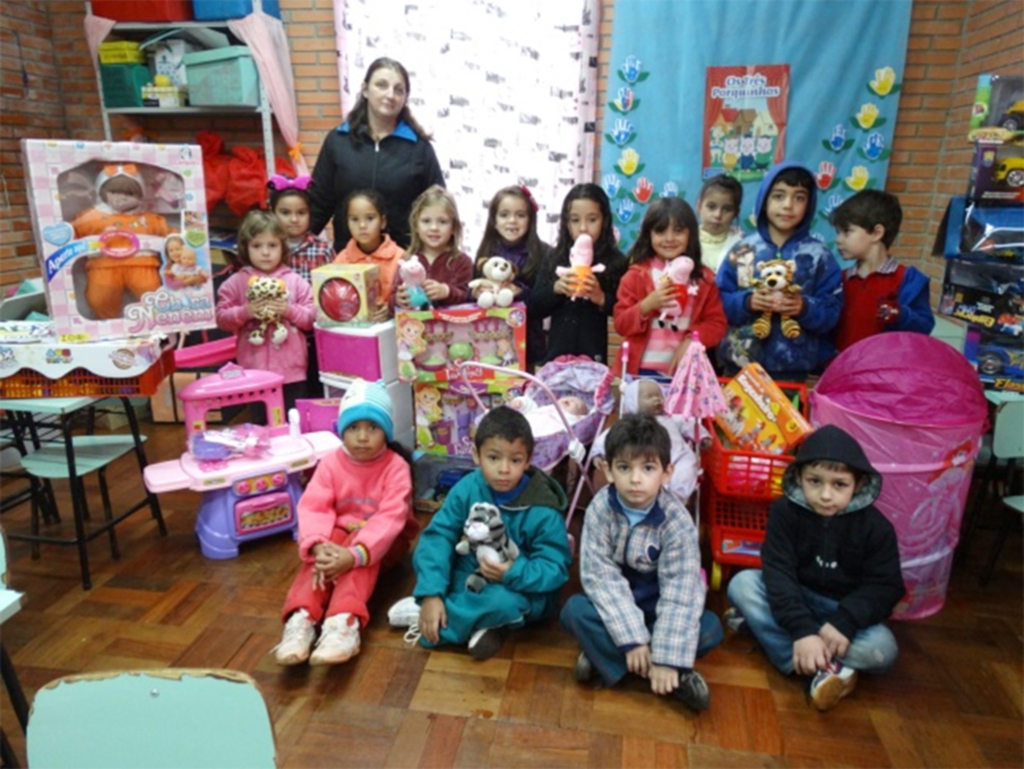 Alunos guardaram lixo produzido durante um mês por suas famílias