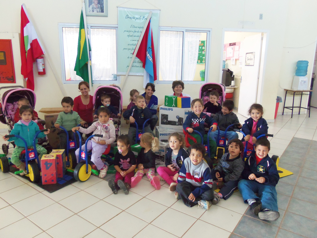 Educação Infantil recebe equipamentos da  Secretaria de Educação