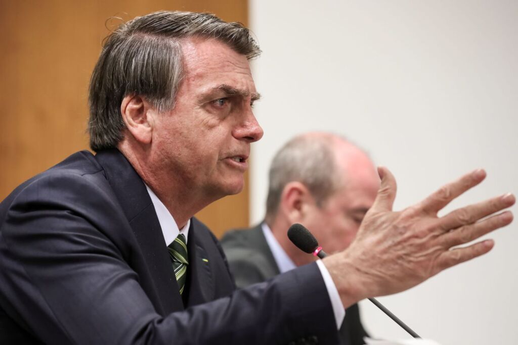 Sobre o PIB, Bolsonaro afirma que o Brasil 