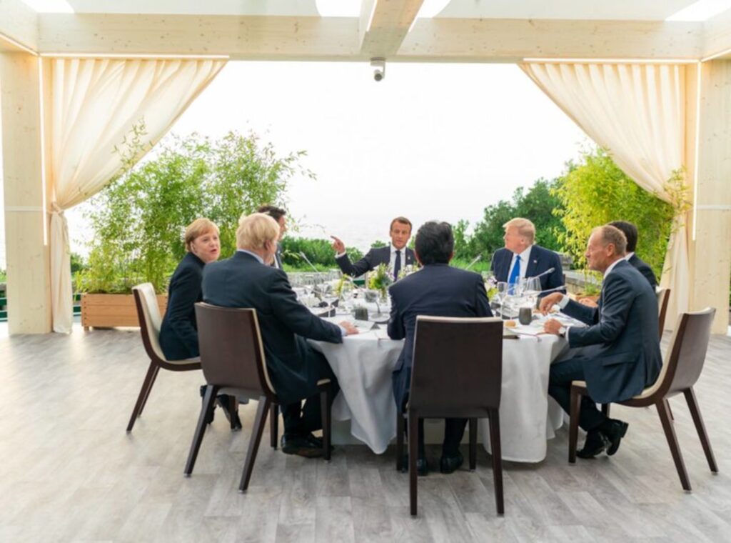 G7 acorda sobre ajuda à Amazônia 
