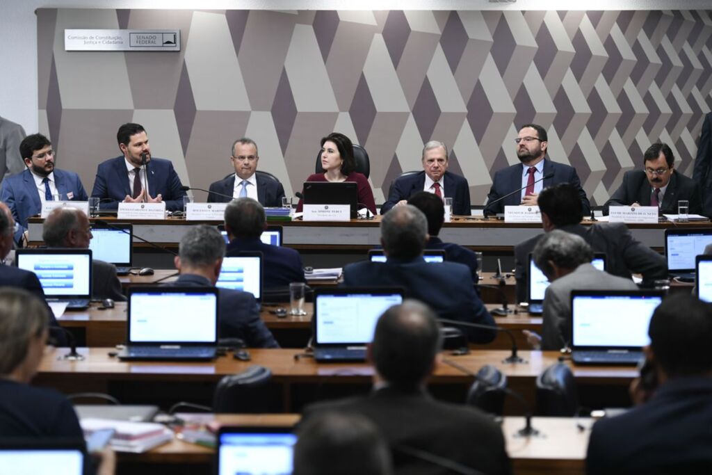 Ex-ministro defende reforma da Previdência “em construção há 25 anos”