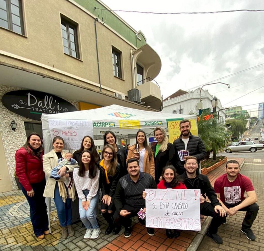 Núcleo de Jovens Empreendedores da Acirp: