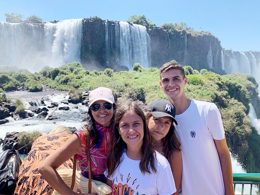 Mãe cientista: Professora e pesquisadora da UniSul conta como é conciliar carreira e filhos