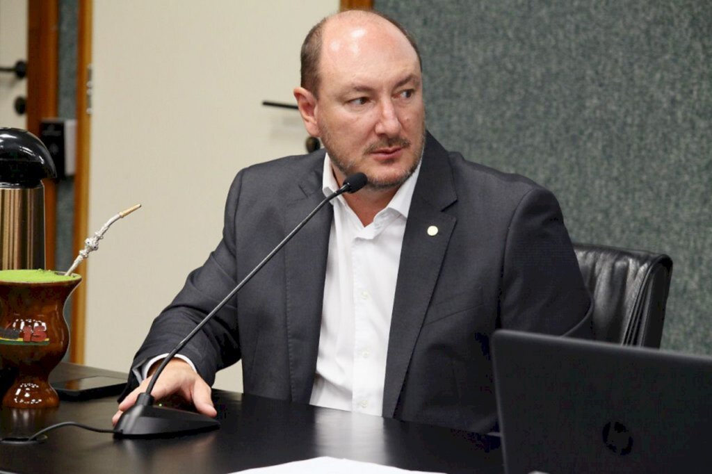  - Assim destacou o deputado estadual Mauro De Nadal (MDB) durante reunião da Comissão de Agricultura da Assembleia Legislativa, ocorrida na terça-feira (15).