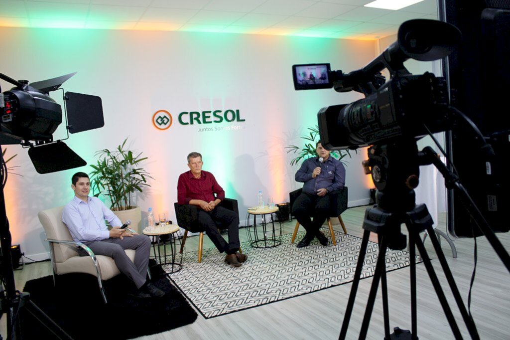 Cresol Vanguarda realiza Assembleias de Relacionamento virtuais