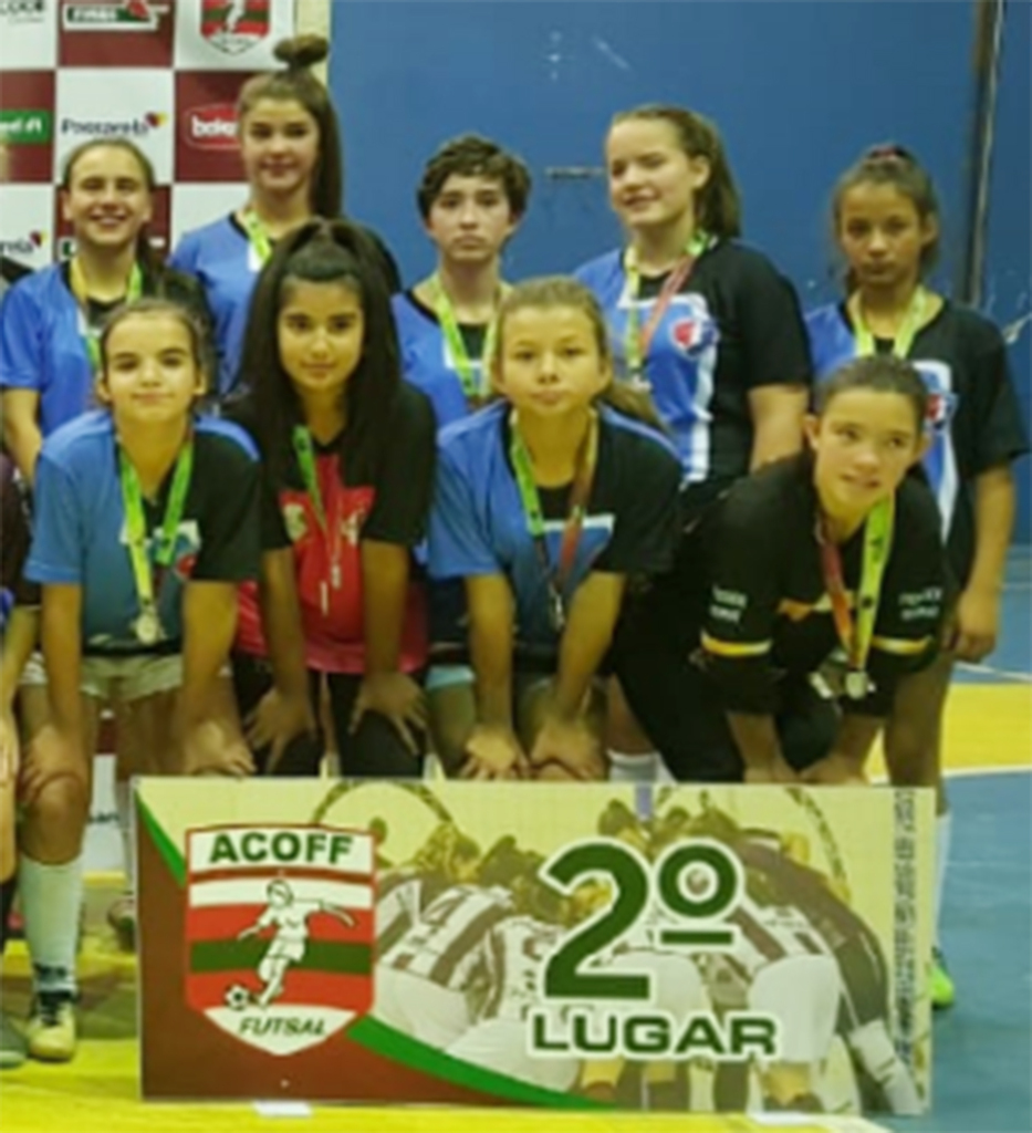 Futsal feminino de Anita é campeão em duas categorias em Campeonato realizado em Concórdia