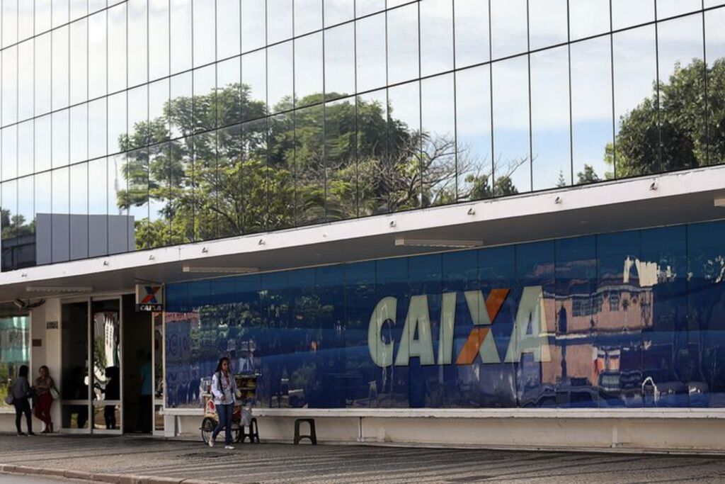 Cinco ano depois, Caixa começa a chamar candidatos aprovados em concurso