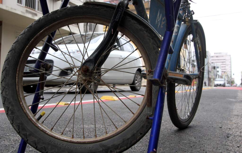 Escola pública de trânsito recebe inscrições para curso gratuito de educação para ciclistas