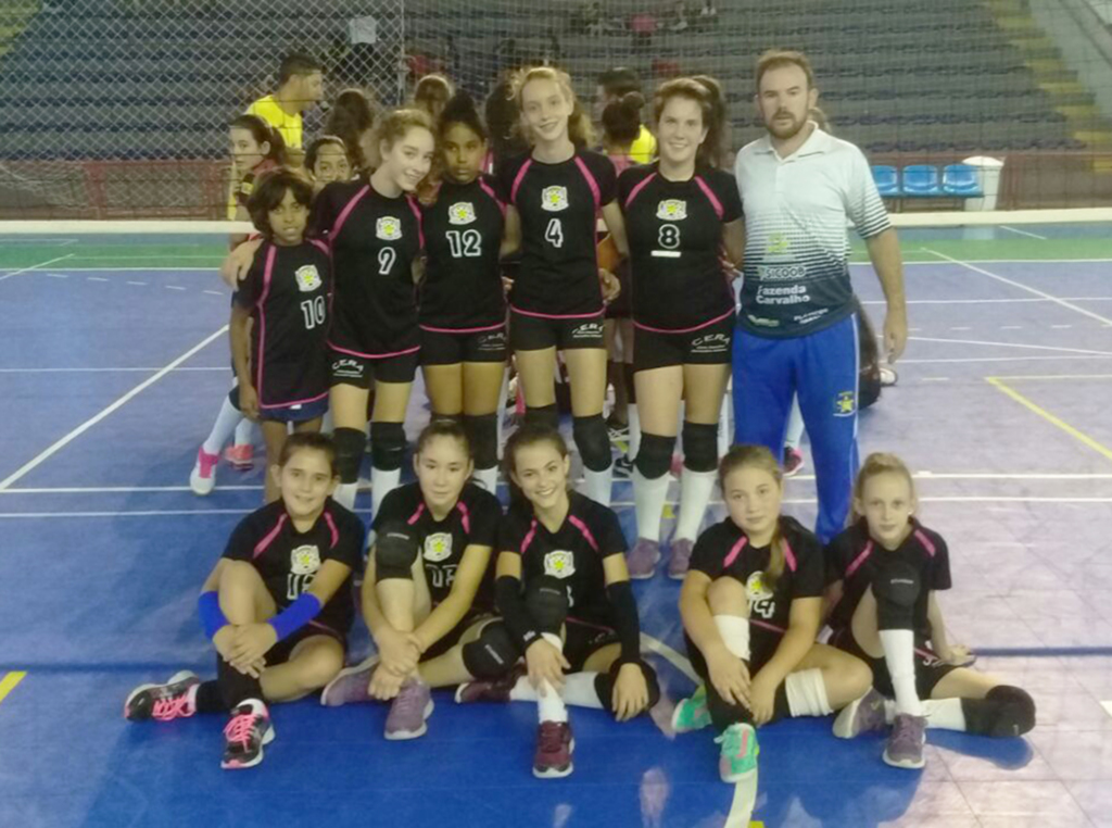 Meninas de Celso se destacam na Liga Serrana de Voleibol