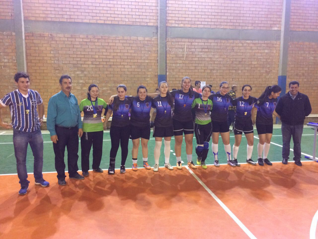 Escola Emiliano Ramos realizou Campeonato de Futsal Feminino