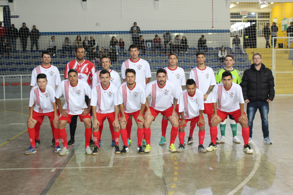 Campo Belo marca presença no  Campeonato Regional de Futsal