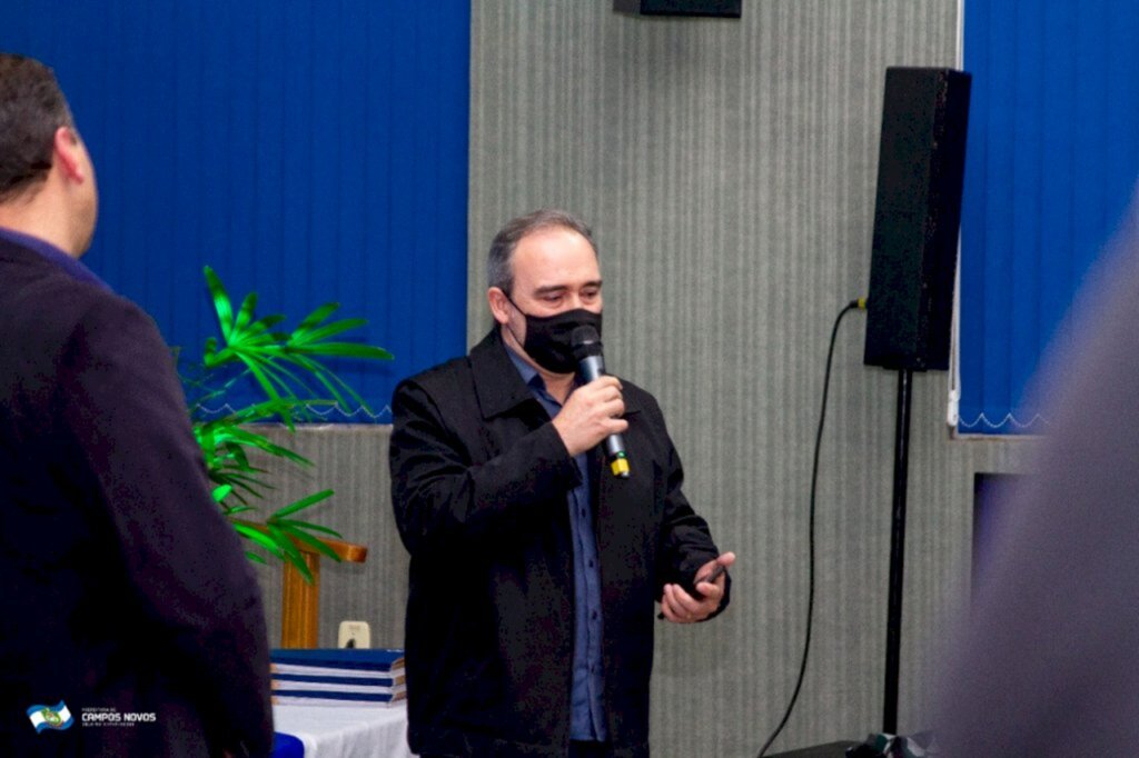  - Foi um encontro de apresentação do Agiliza Campos Novos para representações de 27 municípios do estado de Santa Catarina.