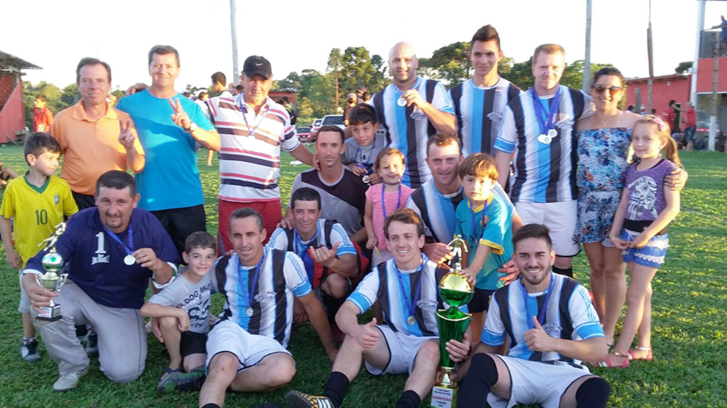 São José e Lago Azul são os campeões do  Campeonato do Camping Canarinho