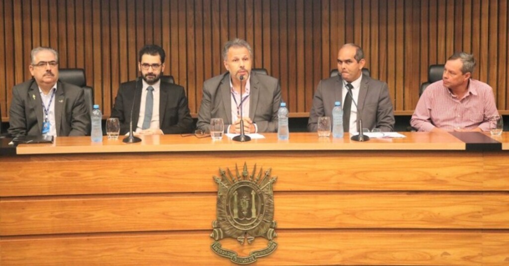 Secretaria da Educação discute com municípios utilização de verbas federais
