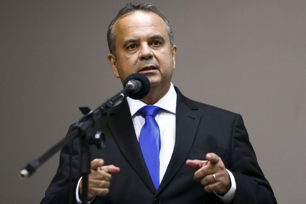 Equipe econômica quer aprovação integral da reforma da Previdência