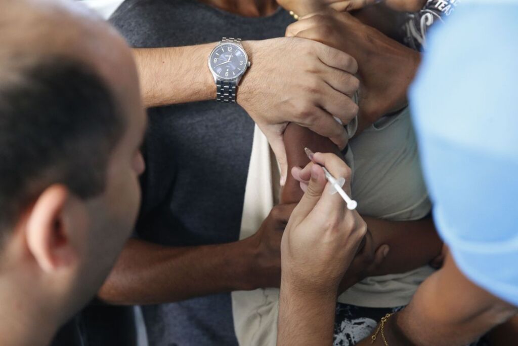Campanha de vacinação contra a gripe começa esta semana em todo o país