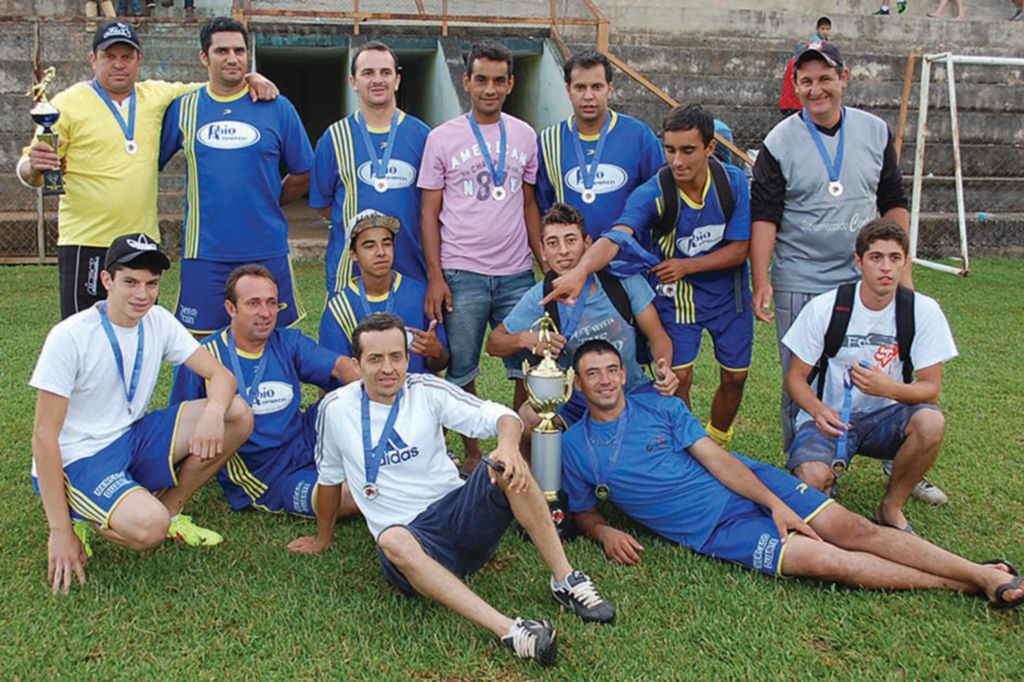 Equipe vencedora da copa 2010 recebeu atletas para mais uma etapa