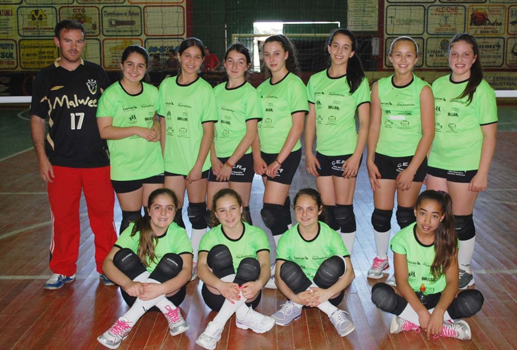 Campeões do 4º Campeonato de Futsal de Pinhal da Serra