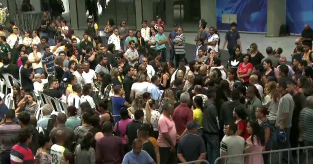 Aulas retornam terça-feira em escola atacada em Suzano