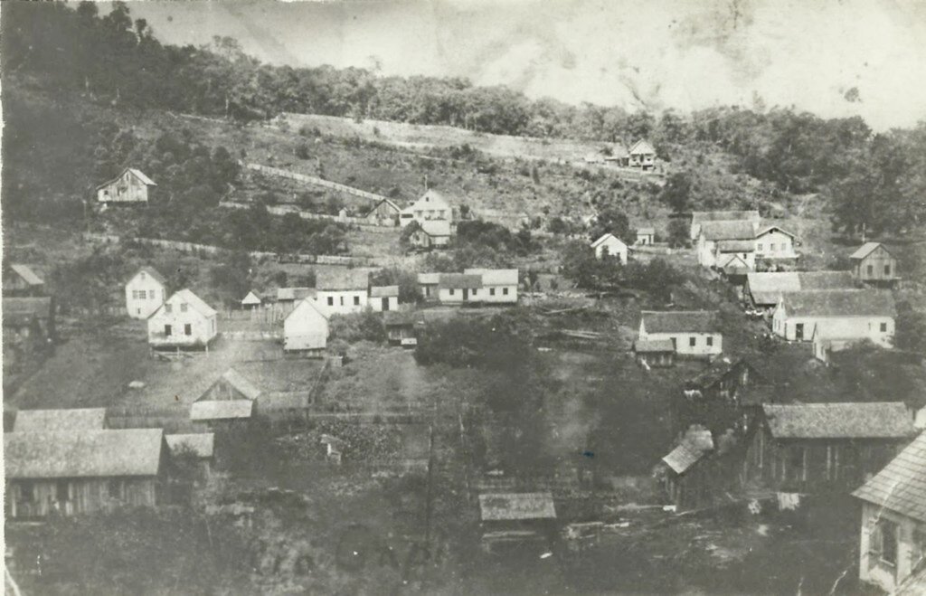 Aldo Azevedo / jornalista de formação - DISTRITO DE RIO CAPINZAL NO ANO DE 1928.