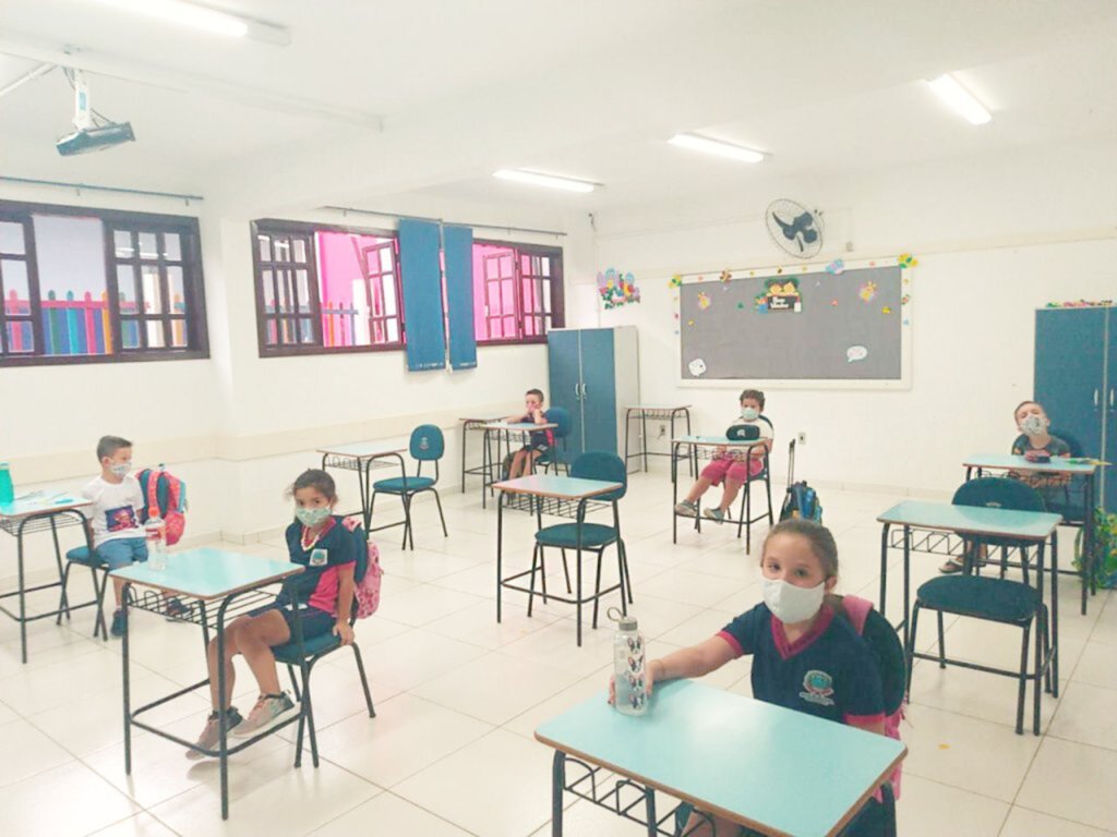 Ascom - Piratuba - As atividades escolares do município de Piratuba iniciaram com um comparecimento de cerca de 95% dos alunos, do primeiro grupo que iniciou as aulas nesta semana.