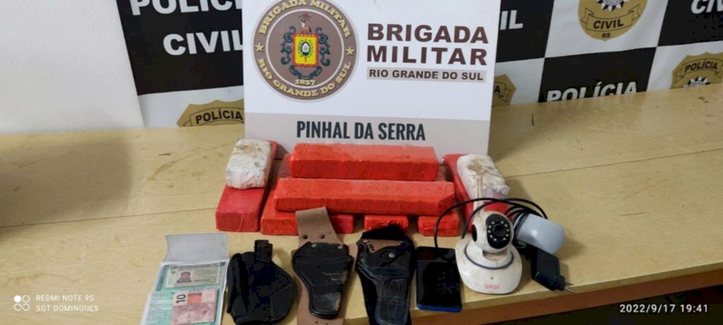 Brigada Militar efetua prisão por tráfico de drogas em Pinhal da Serra