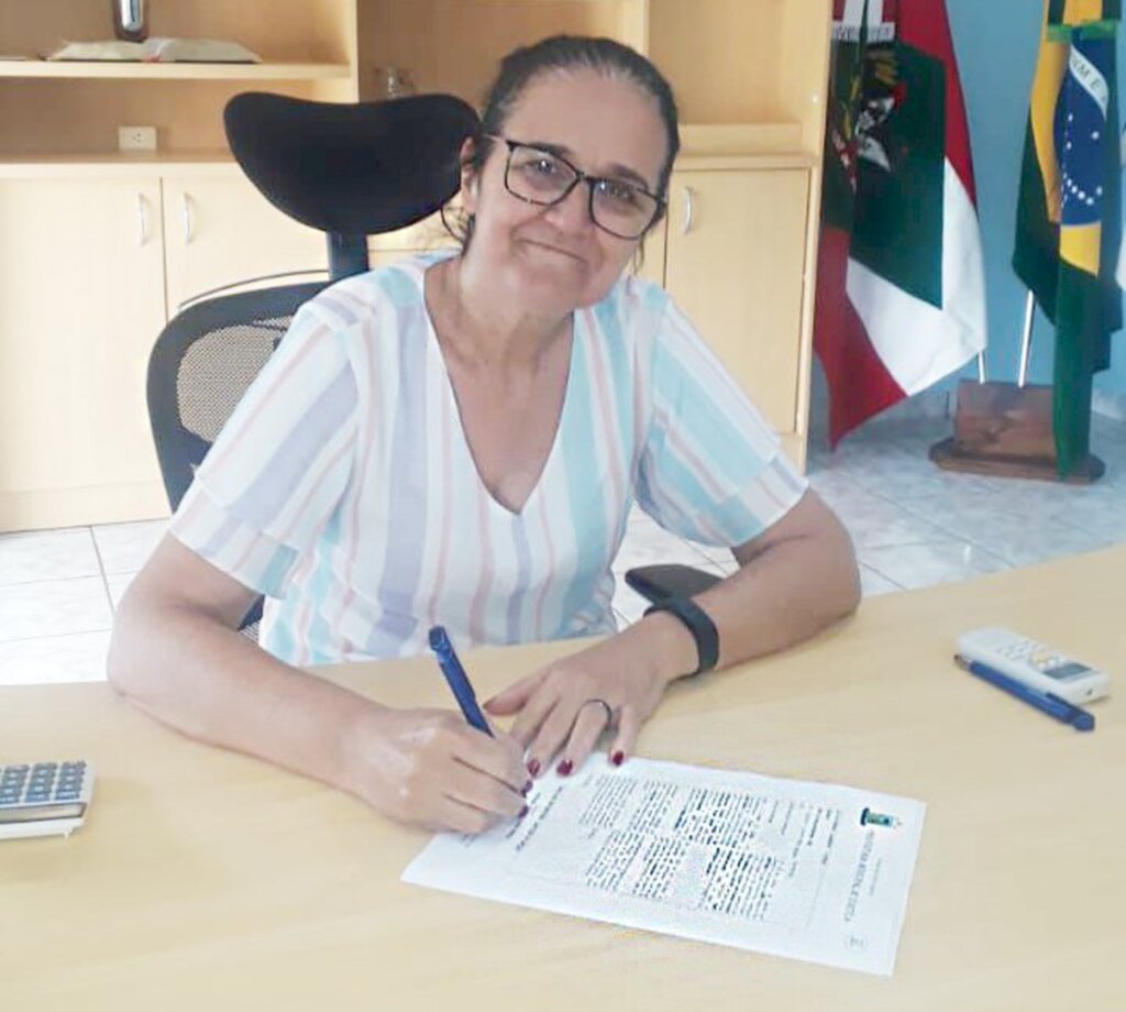  - Prefeita de Zortéa, Rosane Antunes Pires Infeld