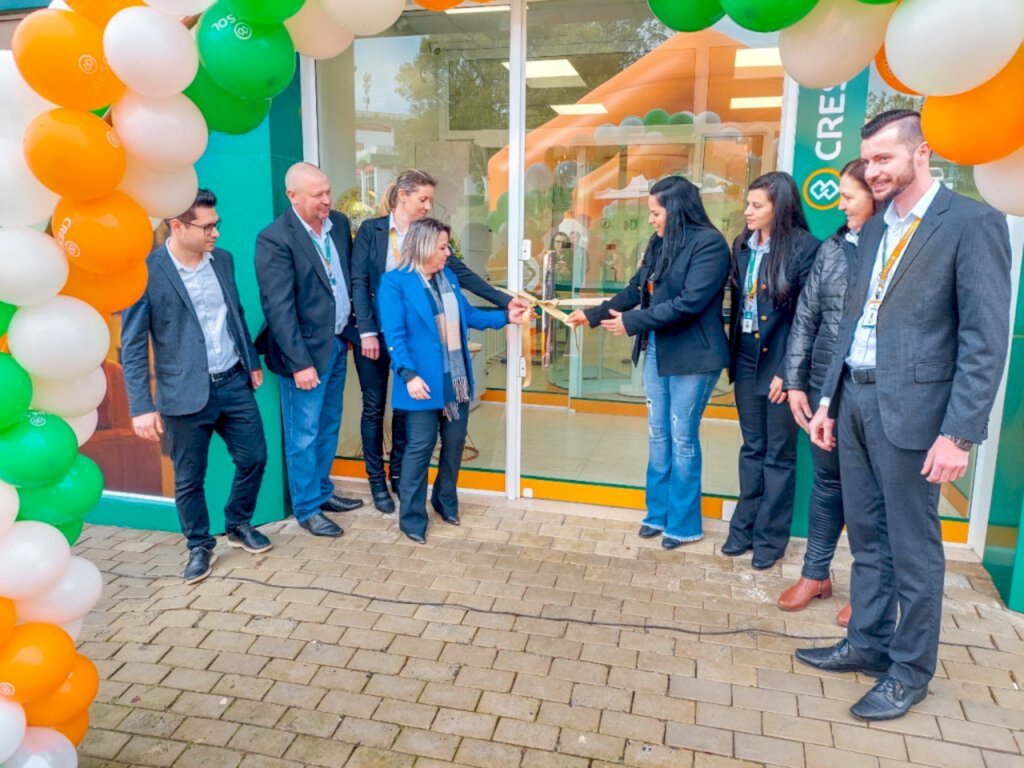 Prefeita Claudiane participou da inauguração da Agência Cresol no município de Campo Belo do Sul