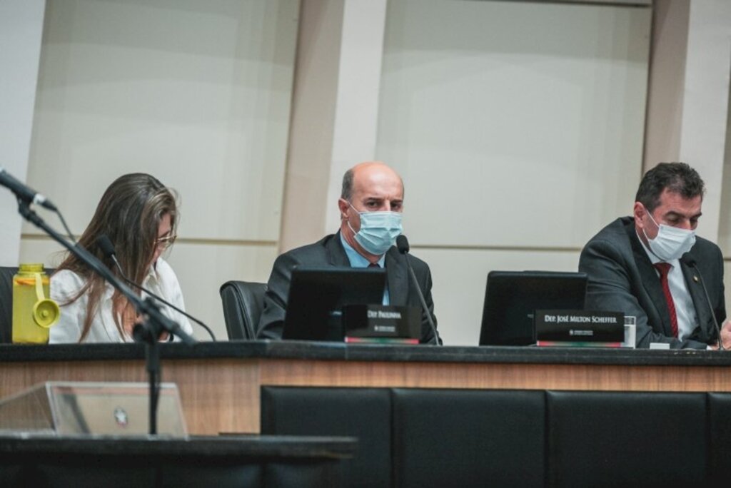 FOTO: Bruno Collaço / AGÊNCIA AL - Deputado José Milton Scheffer, líder do Governo na Alesc