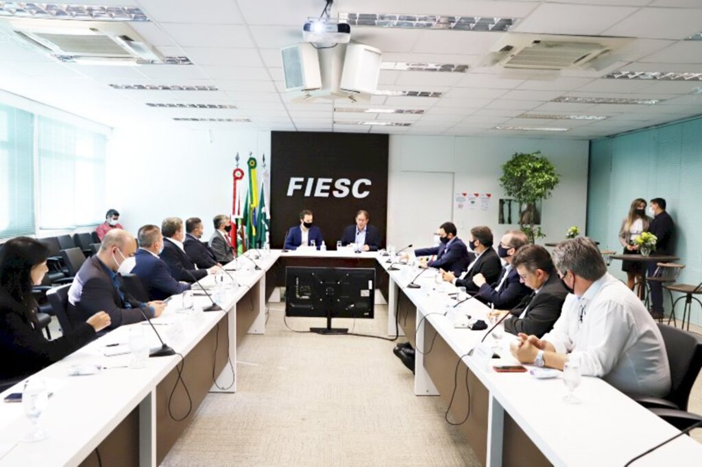 (foto: Fernando Willadino) - Encontro foi realizado na FIESC, em Florianópolis