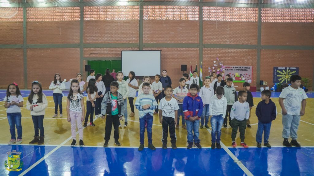 Dia da família na Escola é comemorado em Vargem