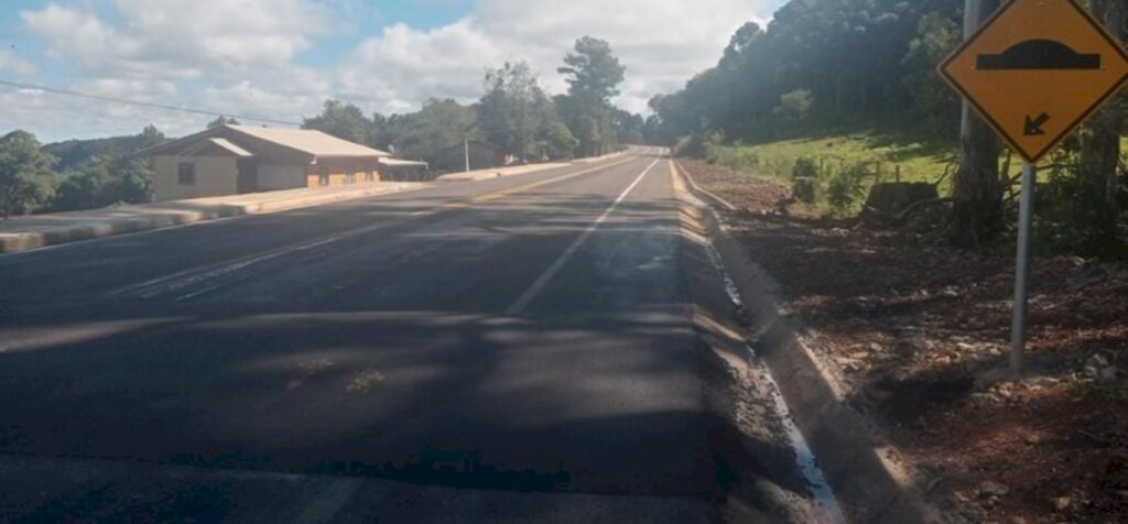 Atenção motoristas para as lombadas na SC - 390