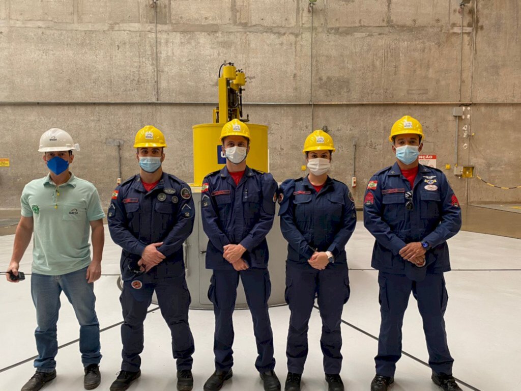 Bombeiros Militar de Anita Garibaldi realizam visita à Usina Hidrelétrica Barra Grande