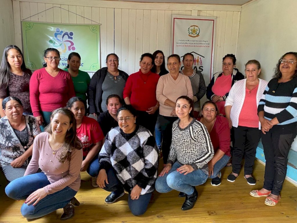 Secretaria de Assistência Social e CRAS realizam atividades alusivas ao Dia Internacional da Mulher no interior de Cerro Negro