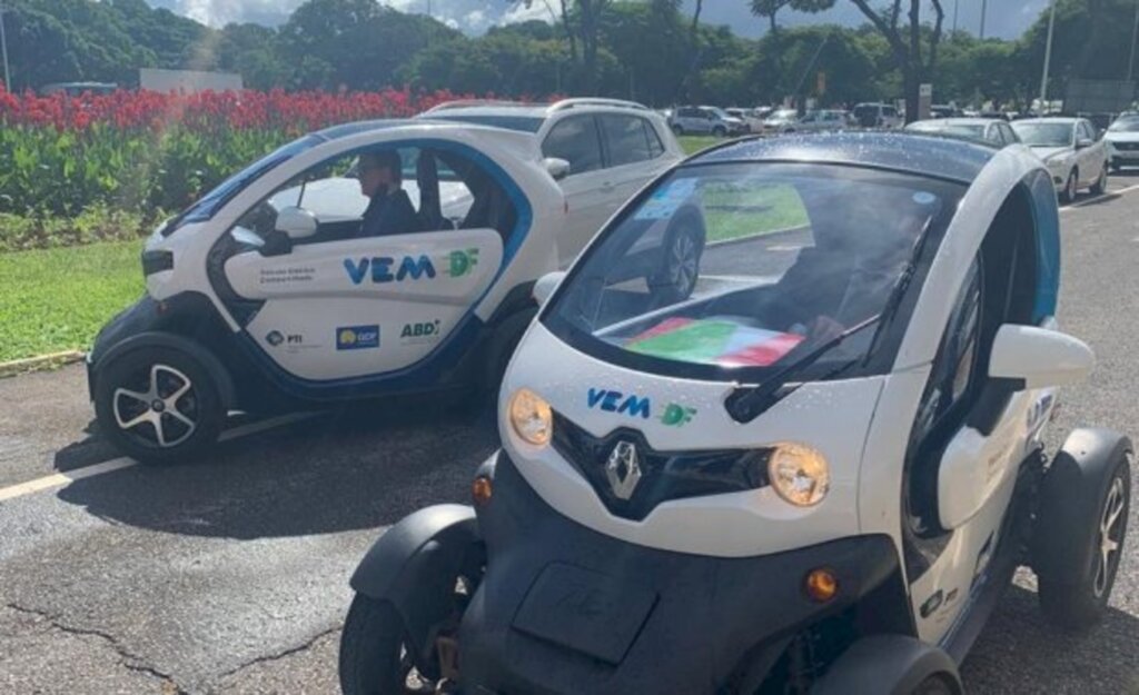 Governo de Santa Catarina avalia utilização de carros elétricos em sua frota