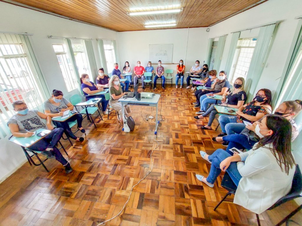 Assistência Social realiza capacitação para os conselheiros que atuam nos conselhos vinculados a secretaria de Campo Belo do Sul