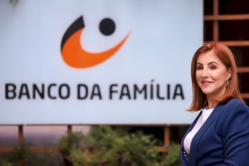 Isabel Baggio assume vice-presidência  da ADVB/SC na Serra