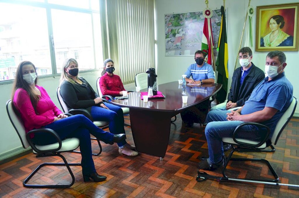 Prefeito e equipe de Bocaina do Sul visitaram Anita Garibaldi