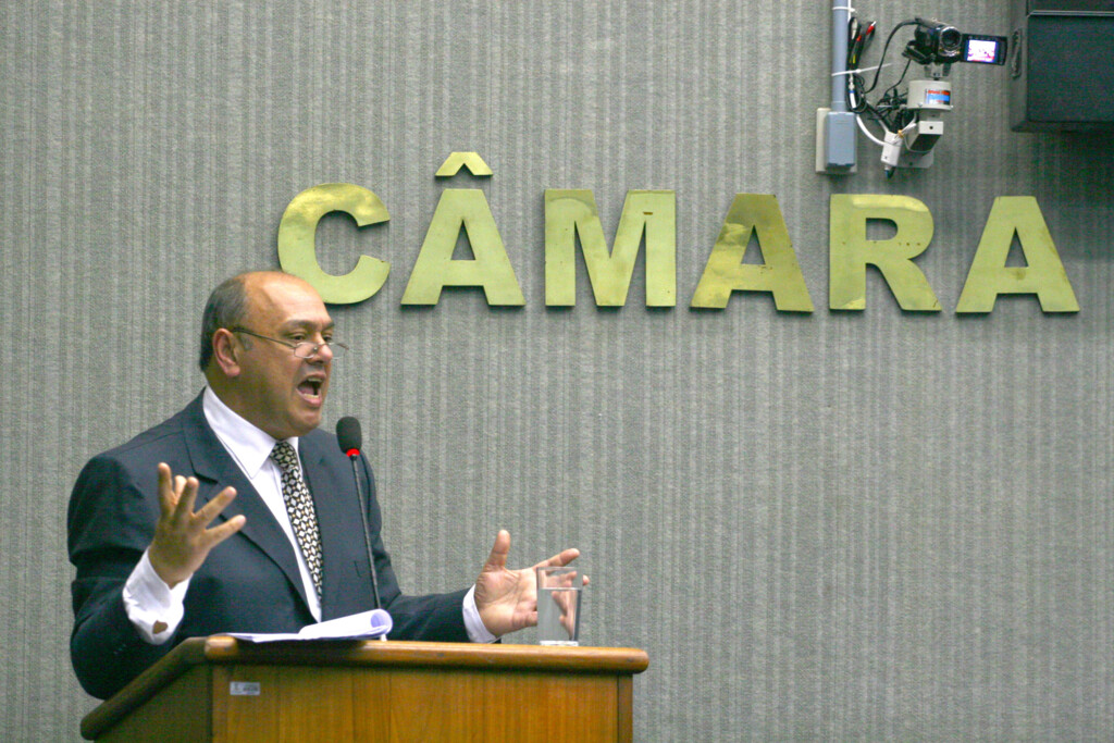 Morre ex-prefeito de Rio Grande Delamar Mirapalheta