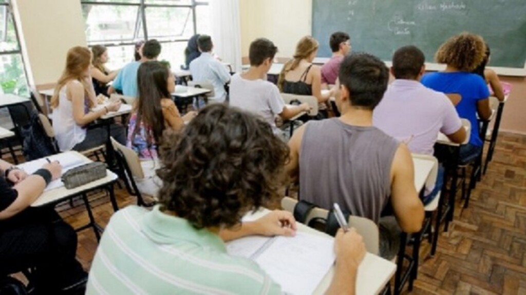 Começam quarta-feira as aulas para os 900 mil alunos das escolas estaduais