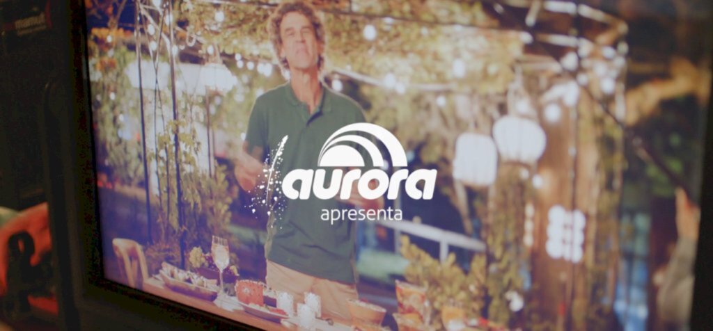 AURORA ALIMENTOS lança filme de natal homenageando Guga