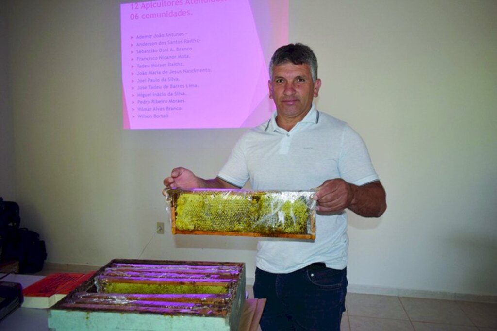 Apicultores de Cerro Negro participaram de projeto elaborado através da Administração Municipal,  Sebrae e Epagri