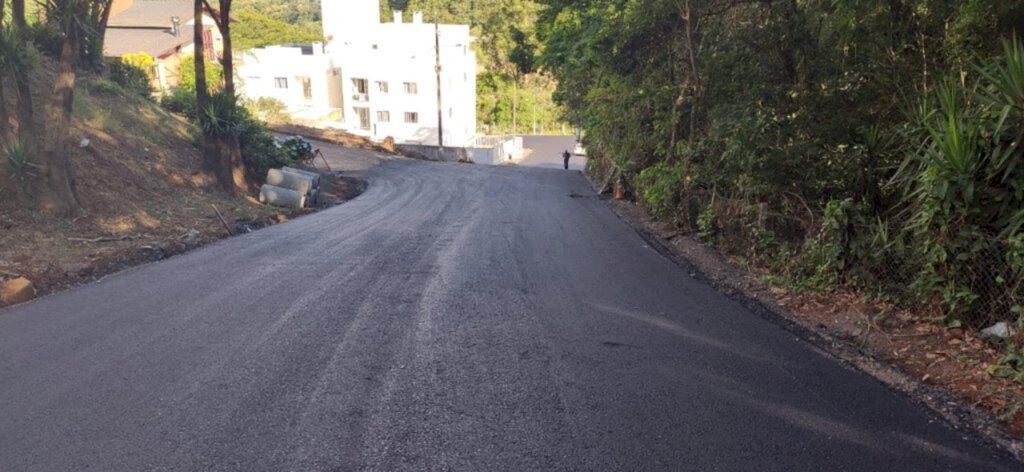 Pavimentação que liga Bairro Menino Deus a Cidade Alta está concluída