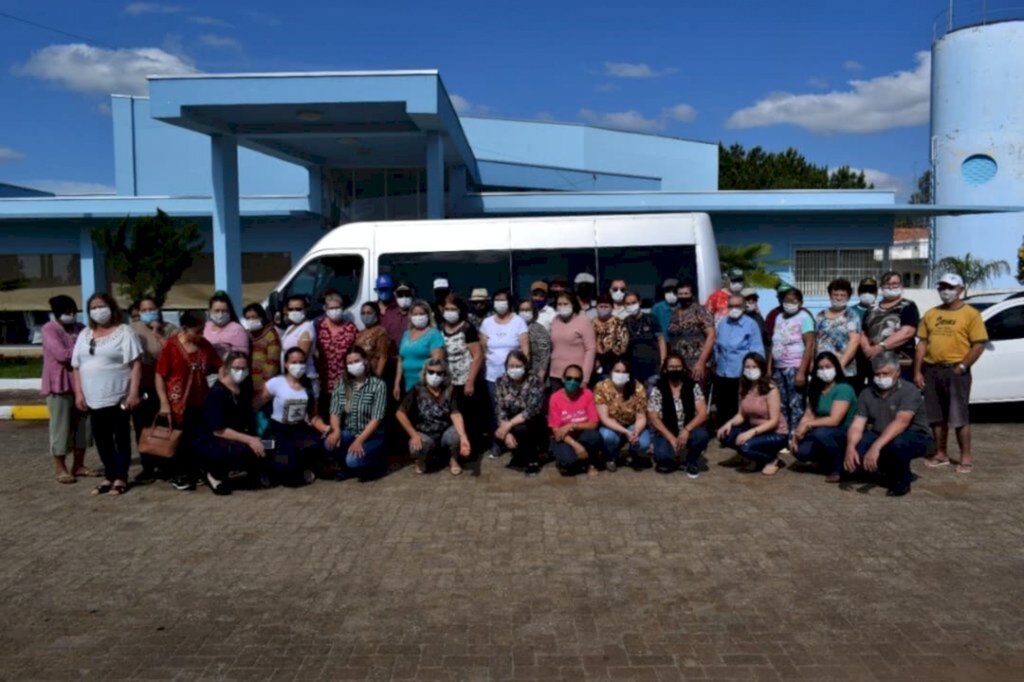 CRAS Lúcia Aparecida Mocelin retoma atividades presenciais do Grupo de Serviço de Convivência para Idosos em Cerro Negro